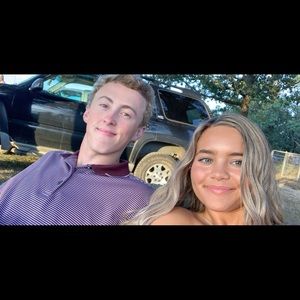 Meet your Posher, Mia